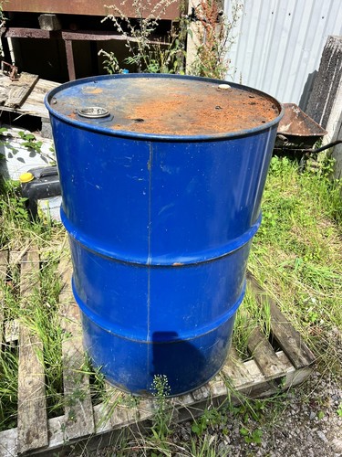Used metal oil - oil, drum