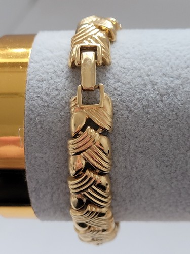 Monet vintage gold tone - monet,