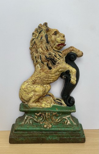 Antique lion painted cast - painted, iron