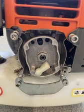 3 In 1  MULTI-TOOL - •Strimmer •Hedge cutter •Pole Saw  +Attachment Pole Include