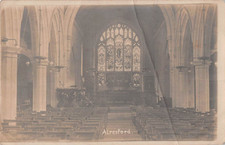 POSTCARD - HAMPSHIRE - NEW ALRESFORD - ST JOHN THE BAPTIST - INTERIOR - UNPOSTED