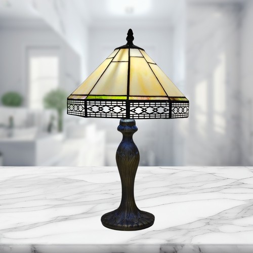 Tiffany style table lamp - style,