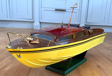 Large Vintage RC Cabin Cruiser