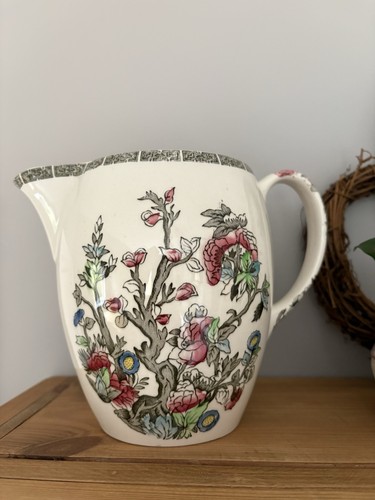 Vintage large johnson brothers - large,