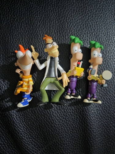 Disney phineas and ferb bundle - disney,