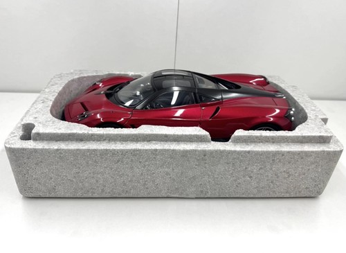 Autoart signature pagani - signature, 1:18