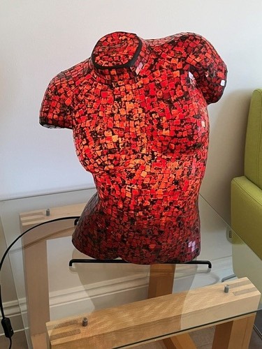 Illuminated fibreglass female - fibreglass,