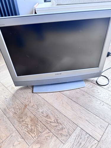 Sony bravia kdl 26u2000 - sony, 26"