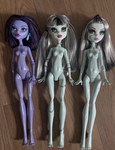 Monster high dolls - monster,