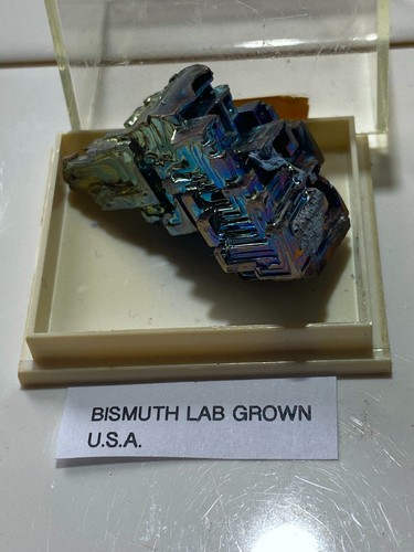 Bismuth laboratory grown in - laboratory,