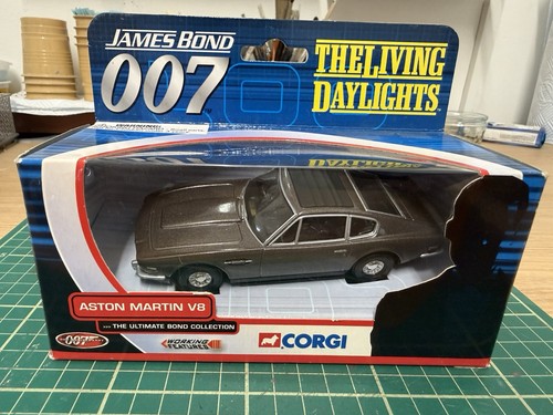 Corgi ty04802 james bond - ty04802,