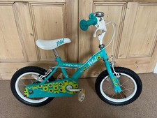 Apollo Petal Kids Bike