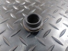 GENUINE VW AUDI SEAT SKODA REAR WINDOW WIPER ARM GASKET GROMMET 6Q6955758