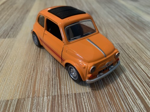 Scale die cast fiat 500 - 1:36,