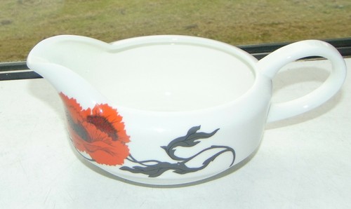 Wedgwood bone china cornpoppy - bone,