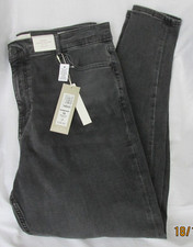 LADIES MARKS AND SPENCER PER