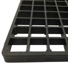 Square cut filter grid - cut,