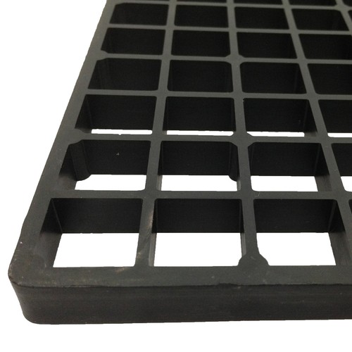 Square cut filter grid - cut,