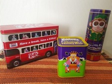 3 Chocolate Tins Kit-Kat Bus