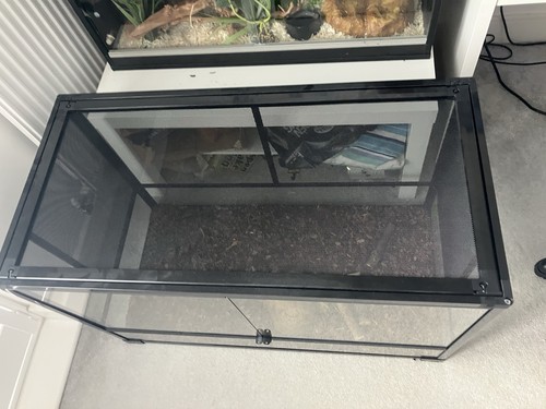 Glass vivarium 90x45x60cm - glass,