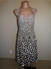 Ann Taylor Ivory Black Circle