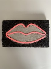 Contemporary Battery Powered Neon Art “Lips” Signed 2018 Pink Sculpture