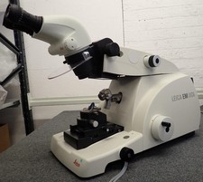 Leica EM UC6 Ultramicrotome