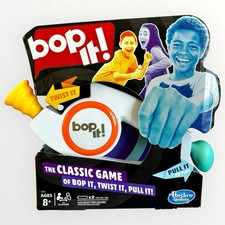 Hasbro Gaming Bop It