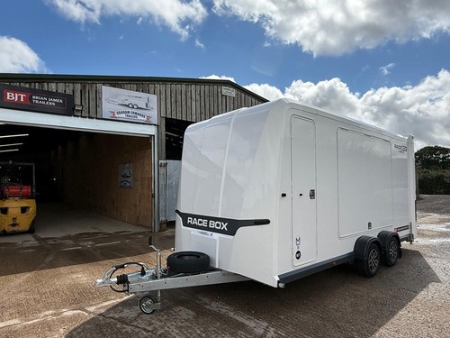 New brian james race - box, 14ft