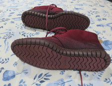 CLARK'S BURGUNDY RED DESERT STYLE ANKLE BOOTS UK SIZE 7 D