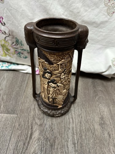 Bretby art pottery - bretby, ceramic