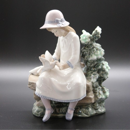 Vintage hand made lladro - hand,