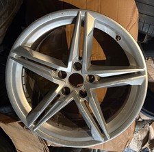 1 X 18” Genuine Audi A4 A5