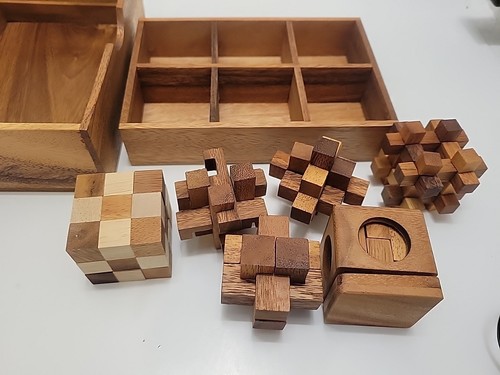 Puzzle wooden coffee table - coffee,
