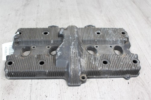 Valve cover cylinder head