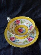 VINTAGE PARAGON YELLOW ROSES