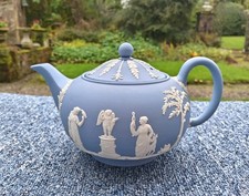 Vintage Wedgwood Jasperware Blue & White Classical Scene Teapot 1956 JR