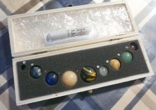 9 GEMSTONES REPRESENTING THE