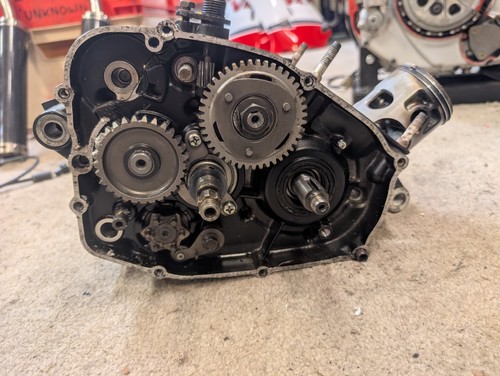 Yamaha dt200 ypvs - dt200, engine
