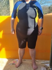 LADIES Size 22 SHORTIE WETSUIT 1.5M NEOPRENE SHORTY Multicoloured Chest 50" BNWT