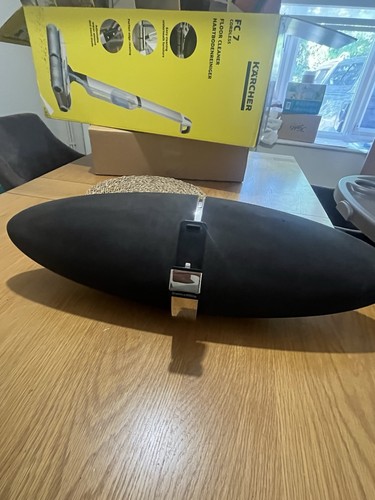 Bowers wilkins zeppelin - &, air