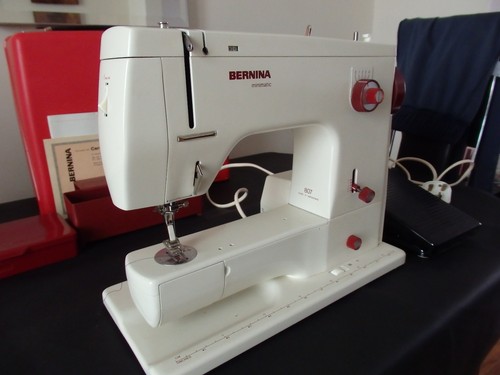 Bernina 807 minimatic heavy - 807,