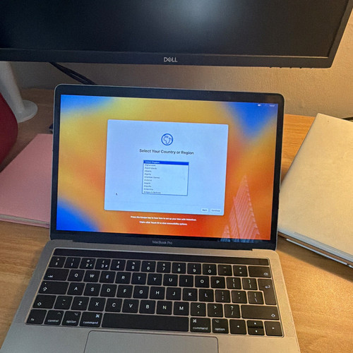 Apple macbook pro - apple,