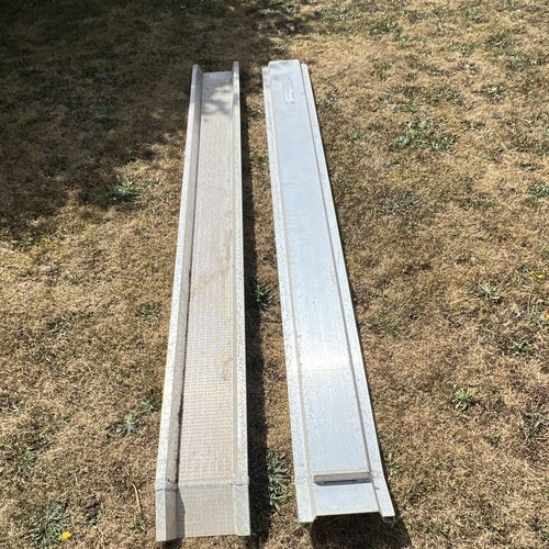 Pair aluminium chequerplate - of,