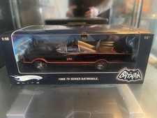 Batmobile Hot Wheels 1/18 , In