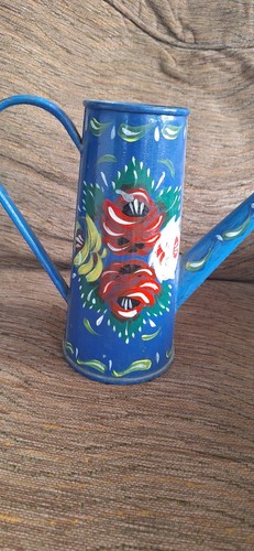 Hand painted canalware - hand,