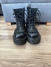 Underground Original UK Size 5 Black Platform Boots
