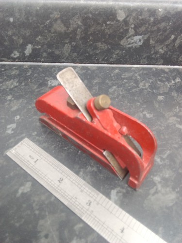 Bull nose rebate plane - nose,