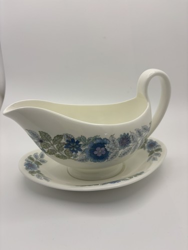 Wedgwood clementine gravy boat - clementine,