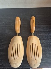 Clarks 654 Wooden Shoe Trees Size Medium - Good Condition (J3)